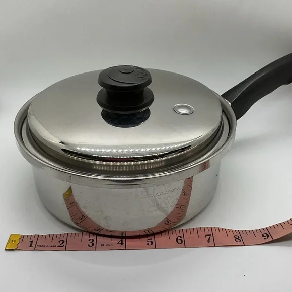 Saladmaster T304S Stainless Steel 2Qt Saucepan with Vapo Seal Lid - Picture 9 of 11